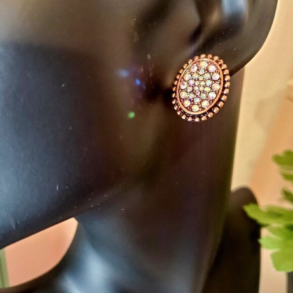 𝅺crystal Pave Coppertone Framed Oval Earrings, .75" - Picture 3 of 6